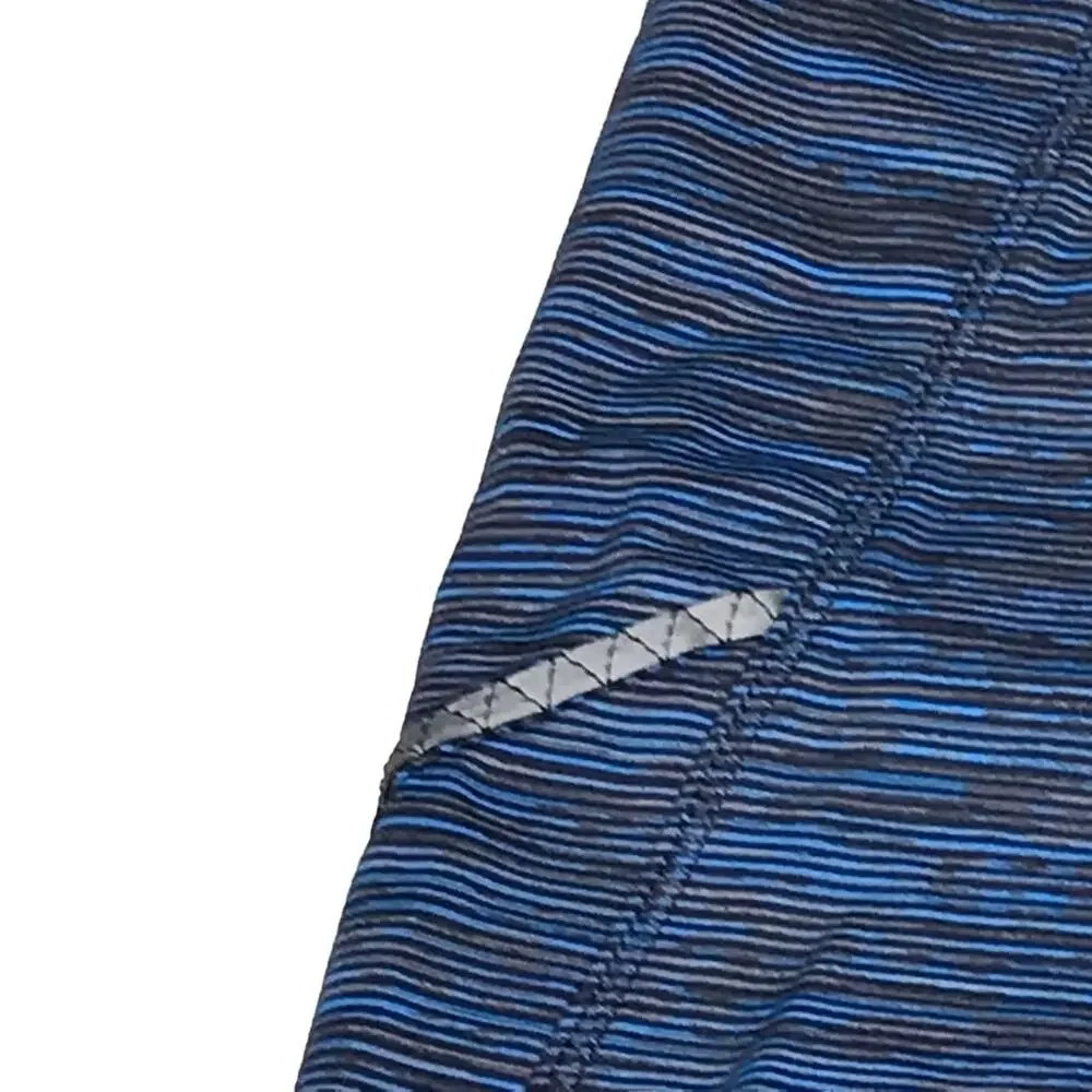 Lululemon Size 2/4 Cut the Crop Striped Cropped Leggings-Side Pockets-Ruched Leg